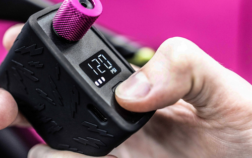 Maximum Pressure, Minimum Fuss – Why the AirMach Pro is an epic pocket pump