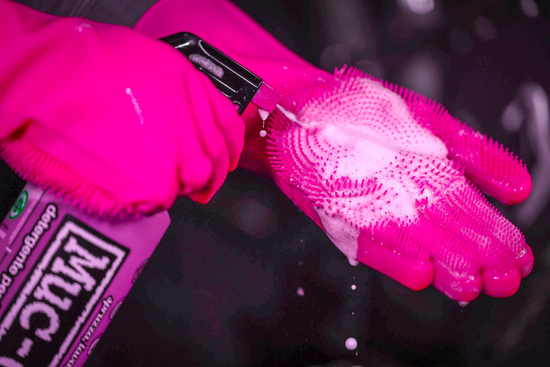 Deep Scrubber Gloves